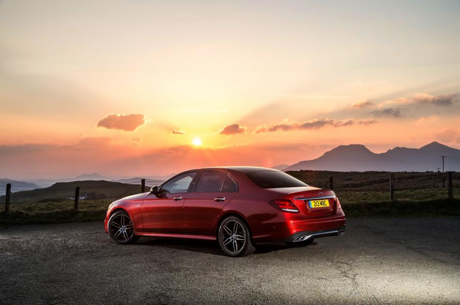  Mercedes-AMG E43 4Matic 2016 года  (UK) (фото 23 из 40)